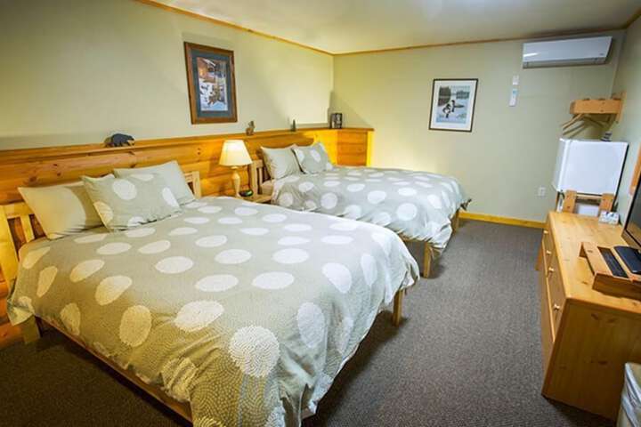 Room 8 of 18