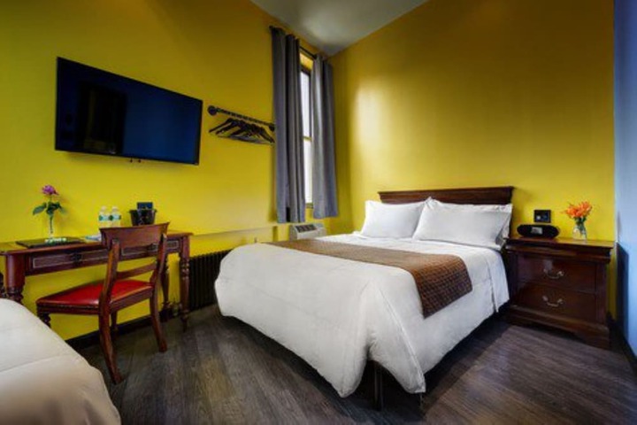 Room 28 of 51