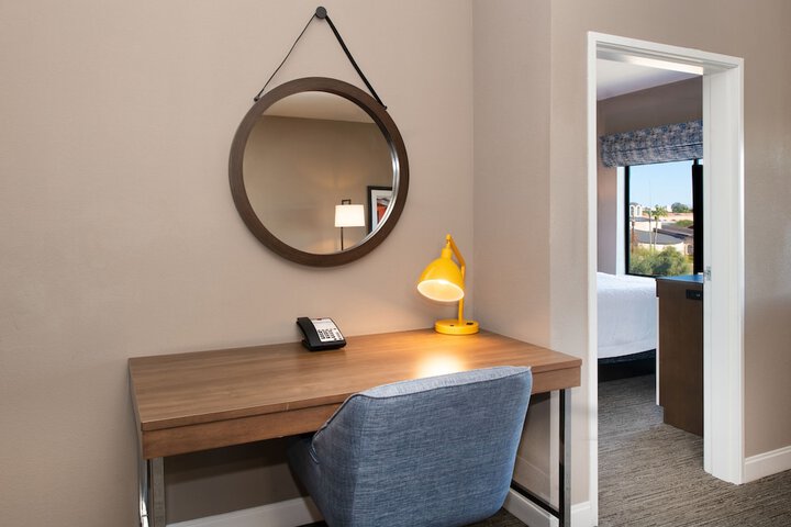 Room 21 of 54