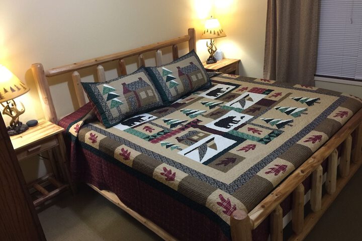 Alexanders Lodge