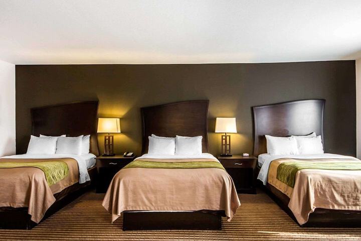 Room 15 of 36