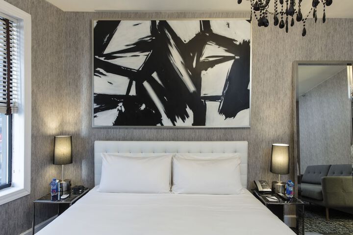 Room 12 of 43