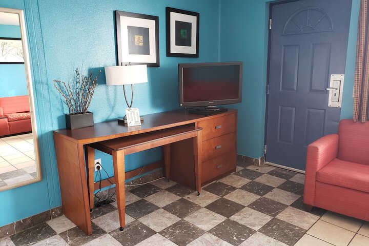 Room 20 of 36