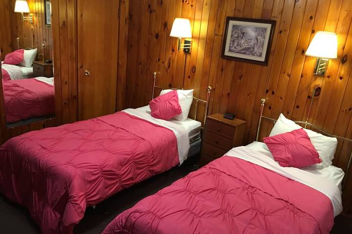 Room 36 of 54