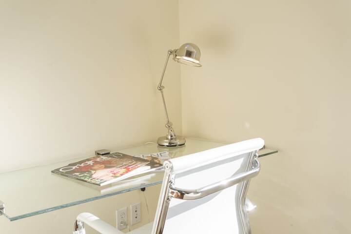 Room 20 of 31