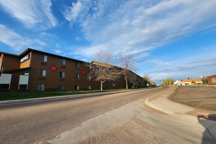 Hotel 7 of 32