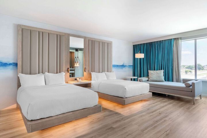 Room 37 of 61