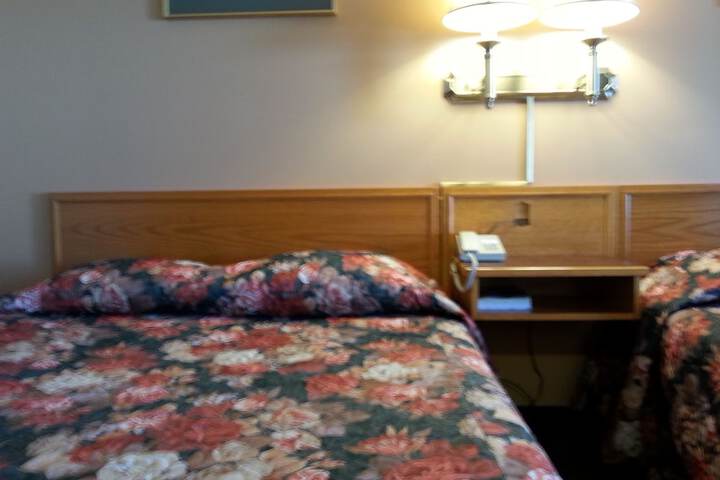 Room 43 of 47
