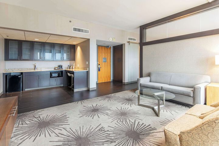 Room 11 of 44