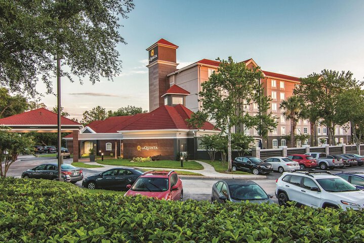 Hotel 5 of 49