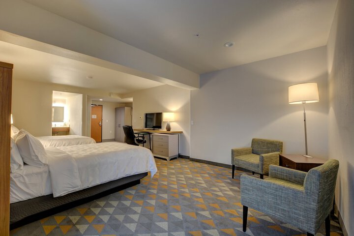 Holiday Inn Salem by IHG