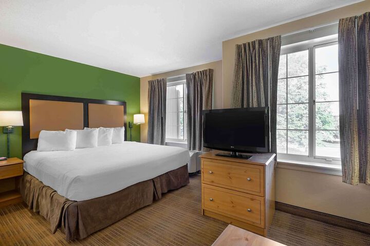 Extended Stay America Suites Cleveland Airport North Olmsted