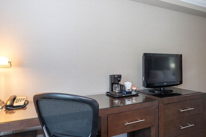 Room 19 of 78