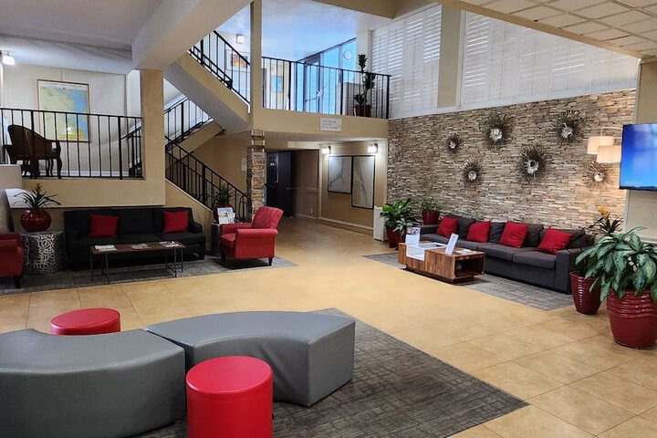 Ramada Plaza by Wyndham Nags Head Oceanfront