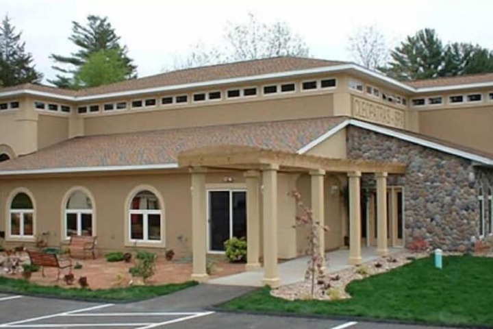 Hotel 2 of 69
