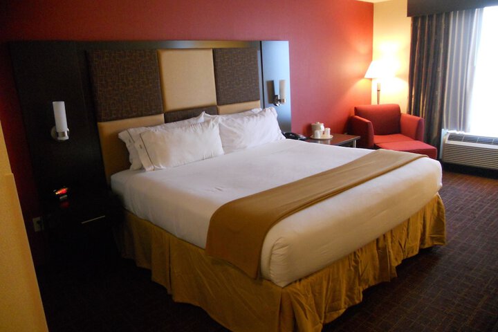 Room 26 of 36