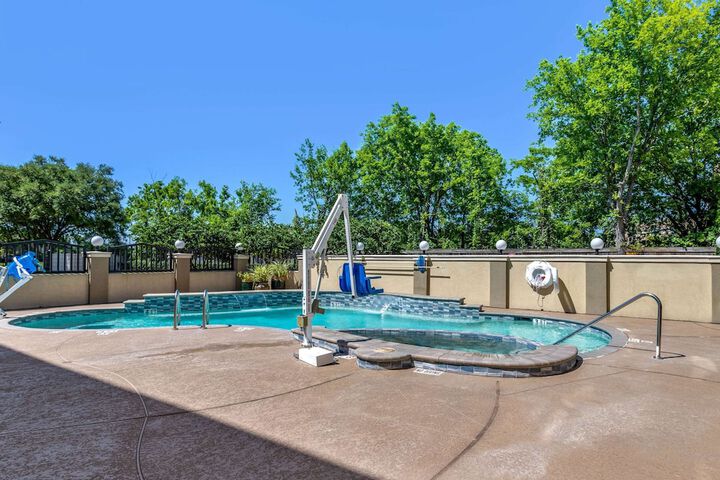Pool 3 of 25