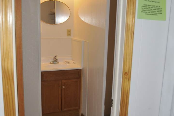 Room 15 of 20