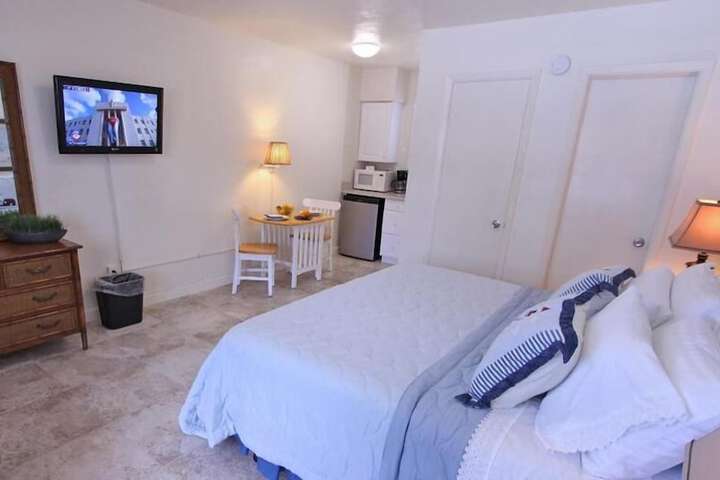 Room 13 of 15