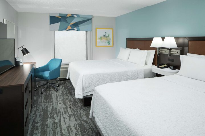 Room 33 of 50