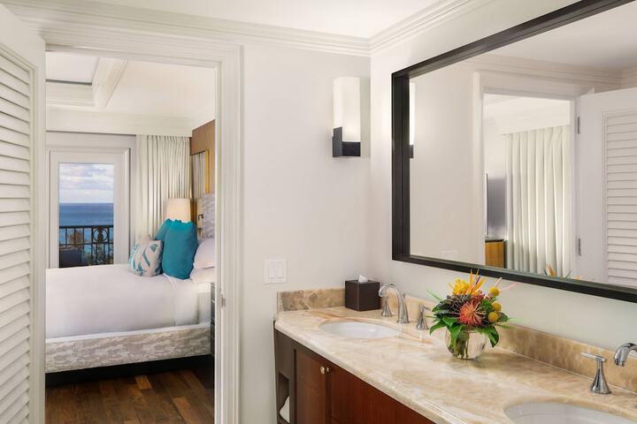 Room 156 of 312
