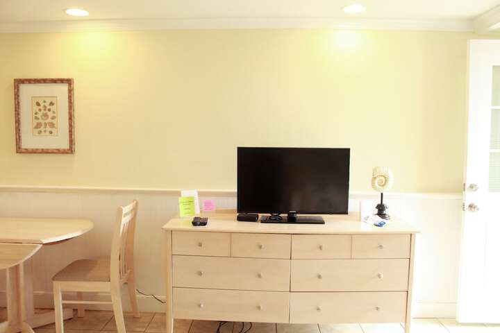Room 95 of 230