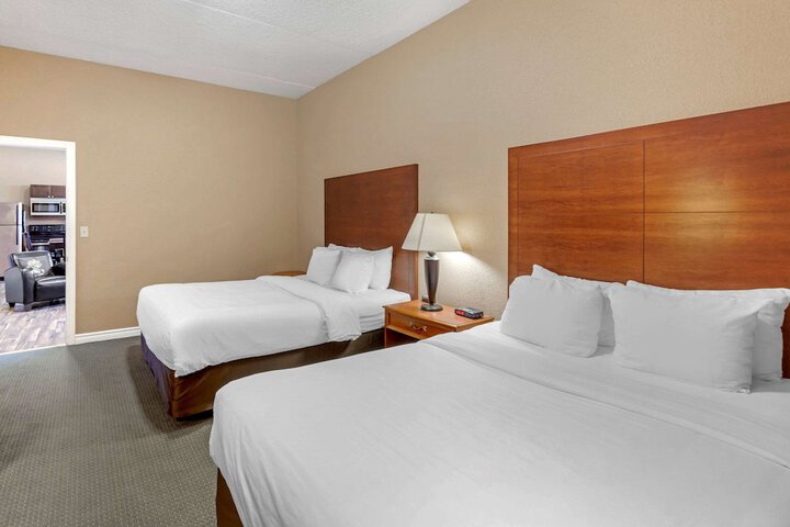 Room 43 of 52