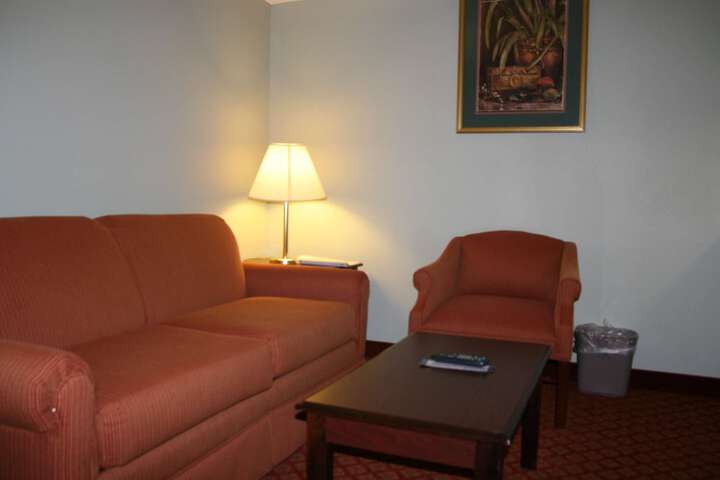 Hampton Inn Hillsville