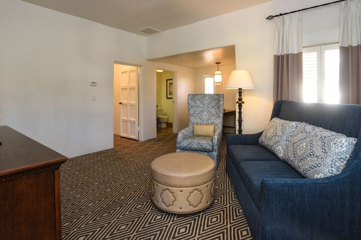 Room 85 of 189