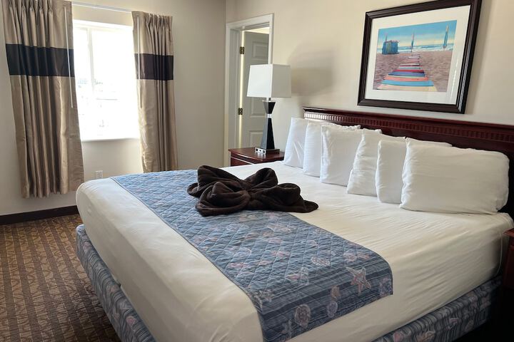 Room 52 of 71