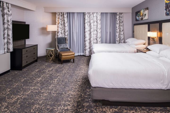 DoubleTree by Hilton Utica
