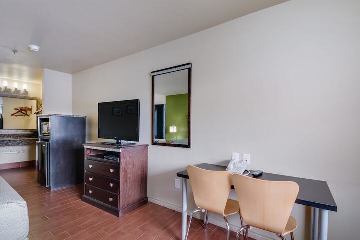 Room 34 of 35