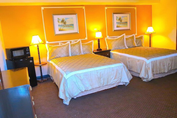 Room 22 of 36
