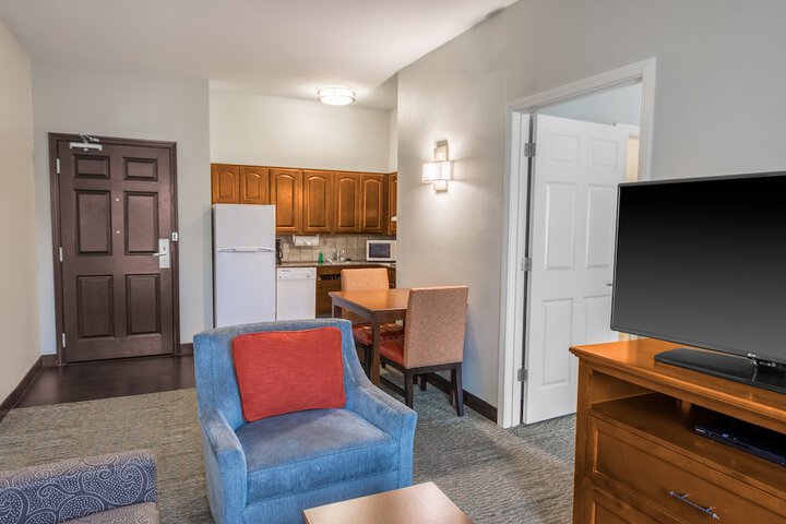 Staybridge Suites Kansas City - Independence by IHG