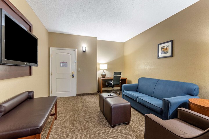 Room 14 of 28