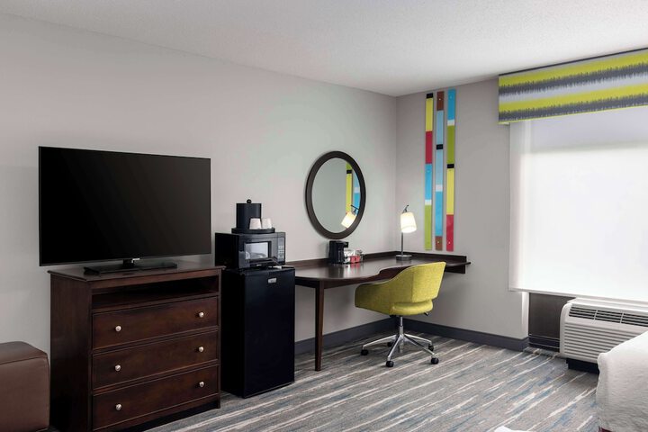 Room 18 of 30