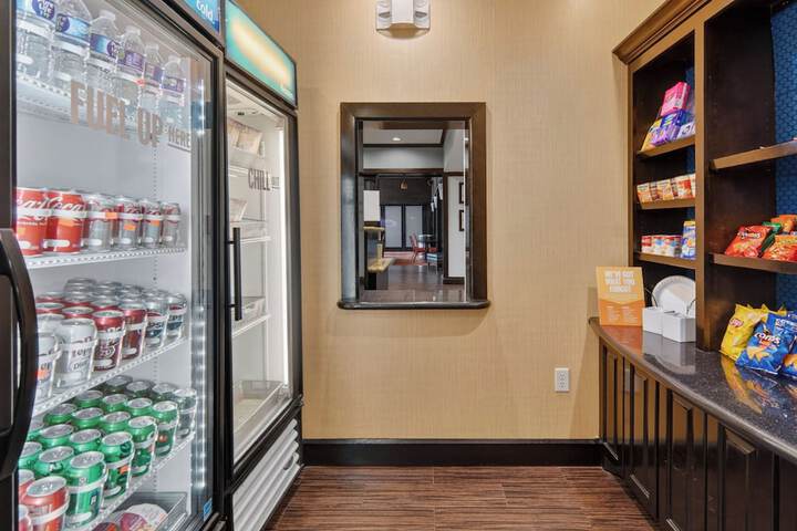 Hampton Inn & Suites Longview North