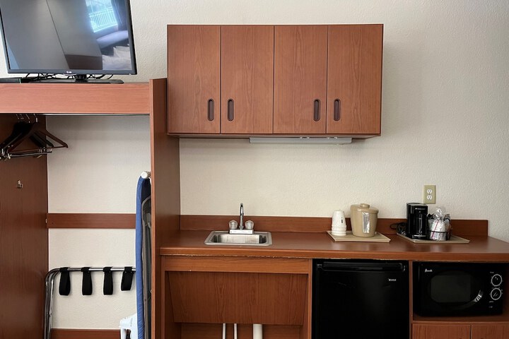 Room 26 of 53