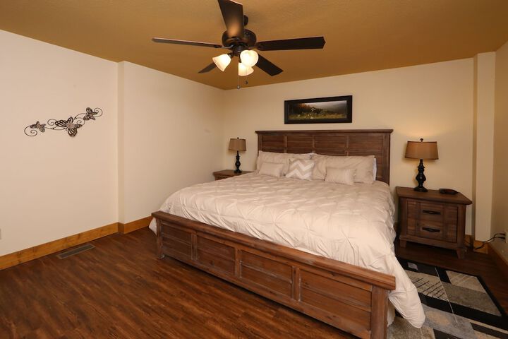 Room 45 of 82