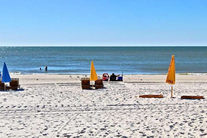 Beach 27 of 46