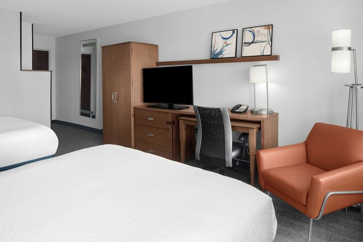 Courtyard by Marriott Cypress Anaheim / Orange County
