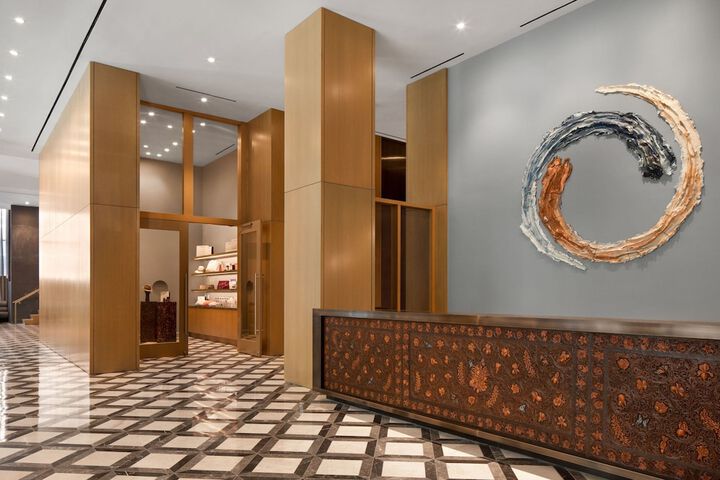 Hotel Interior 18 of 117