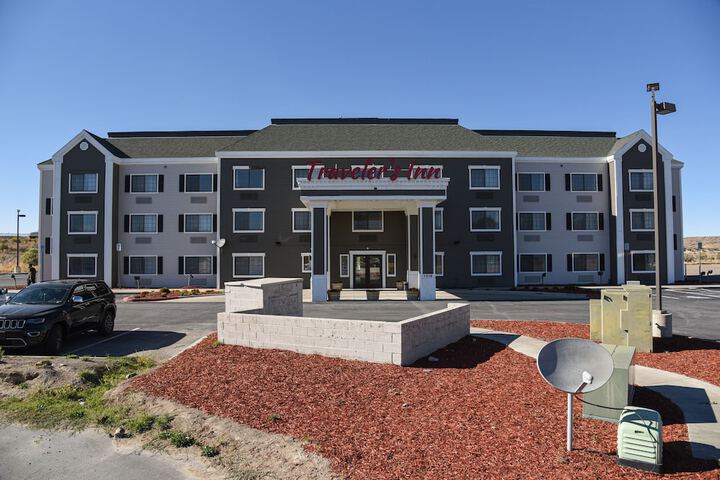 Hotel 4 of 41