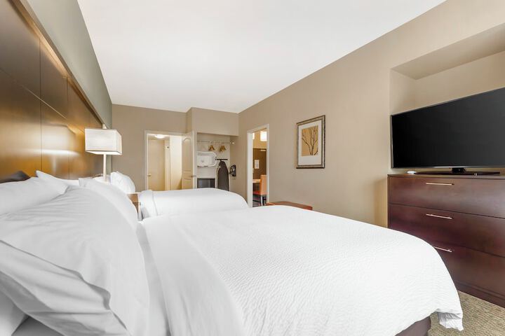 Room 20 of 32
