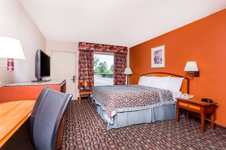 Room 20 of 25