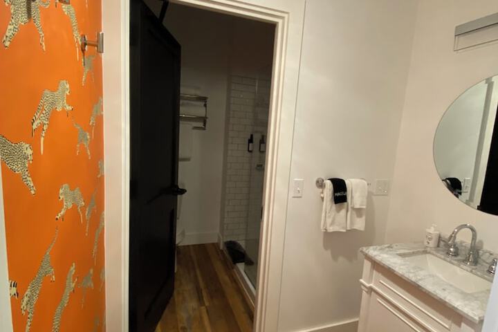 Room 19 of 81