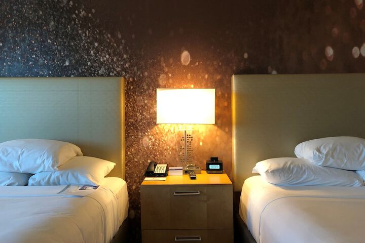 Room 19 of 54