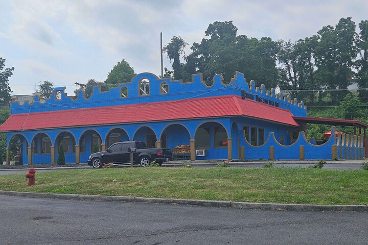 Hotel 12 of 64