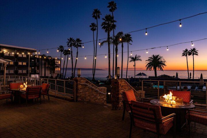 SeaCrest OceanFront Hotel