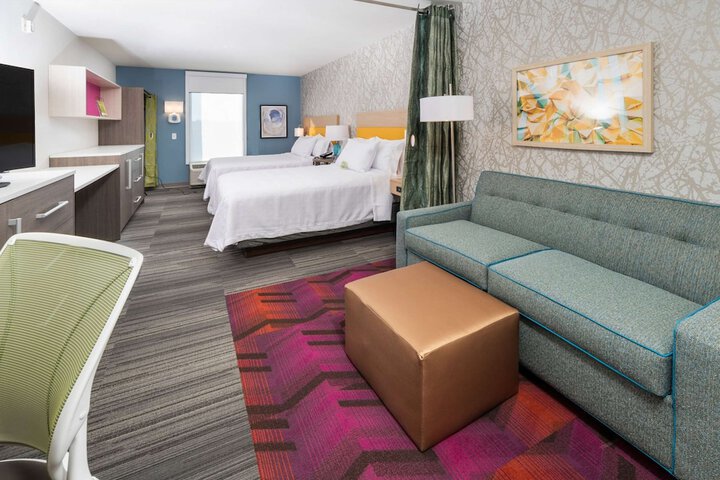 Room 13 of 20